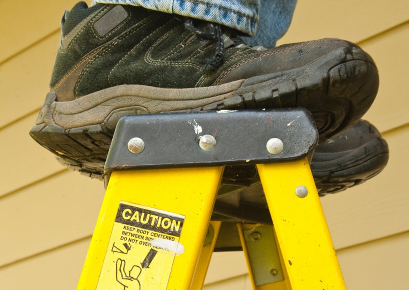 Heat Injury and Illness Prevention in Outdoor and Indoor Work Settings